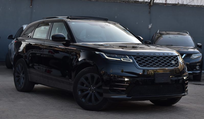 
								2017 Startech Range Rover Velar R-Dynamic trim full									