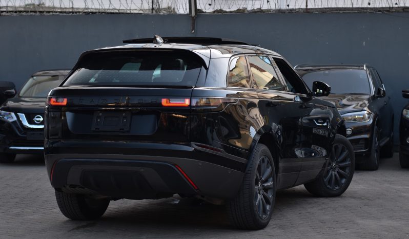 
								2017 Startech Range Rover Velar R-Dynamic trim full									