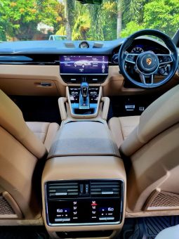 
										Certified Used 2019 Porsche Cayenne S full									