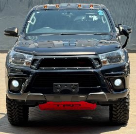 2017 Toyota Hilux TRD