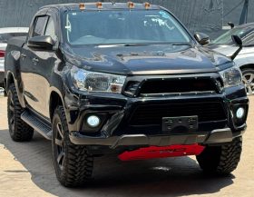 2017 Toyota Hilux TRD