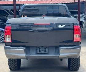 2017 Toyota Hilux TRD