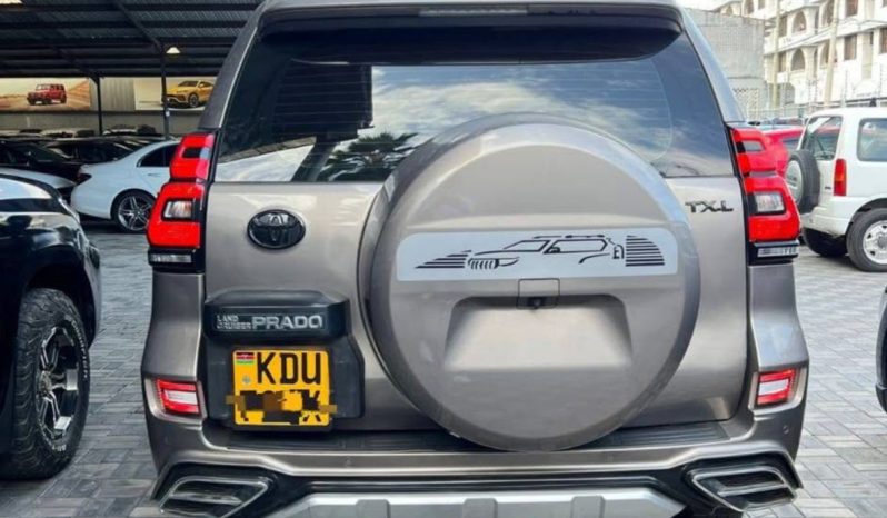 
								Used 2018 Toyota Prado TXL full									