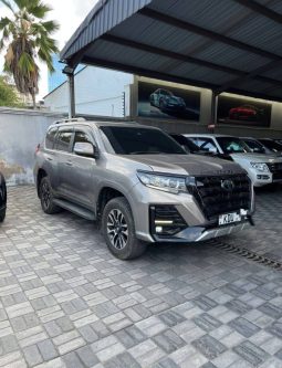 Used 2018 Toyota Prado TXL
