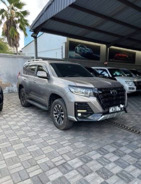 Used 2018 Toyota Prado TXL