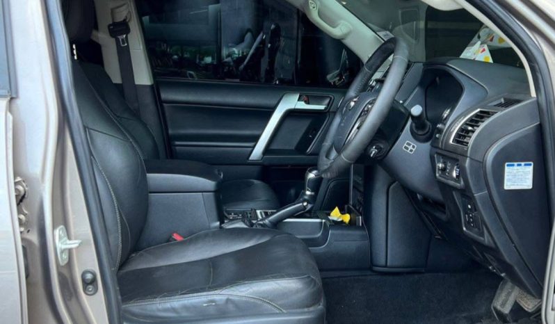 
								Used 2018 Toyota Prado TXL full									