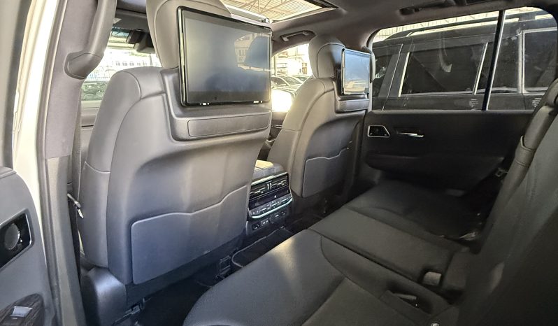 
								Used 2021 Toyota Land Cruiser full									