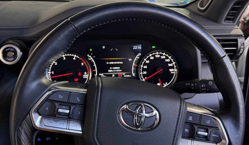 
								Used 2021 Toyota Land Cruiser full									