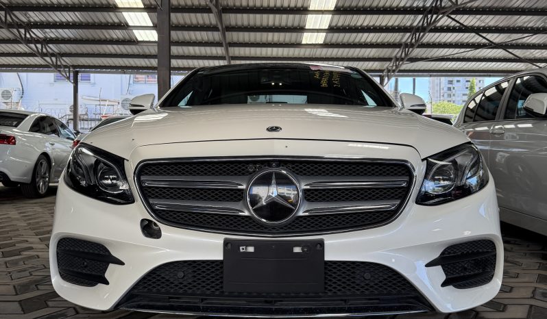 
								Used 2018 Mercedes E200 full									