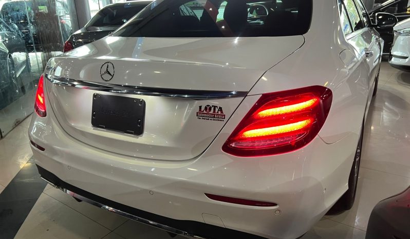 
								Used 2018 Mercedes E-Class full									