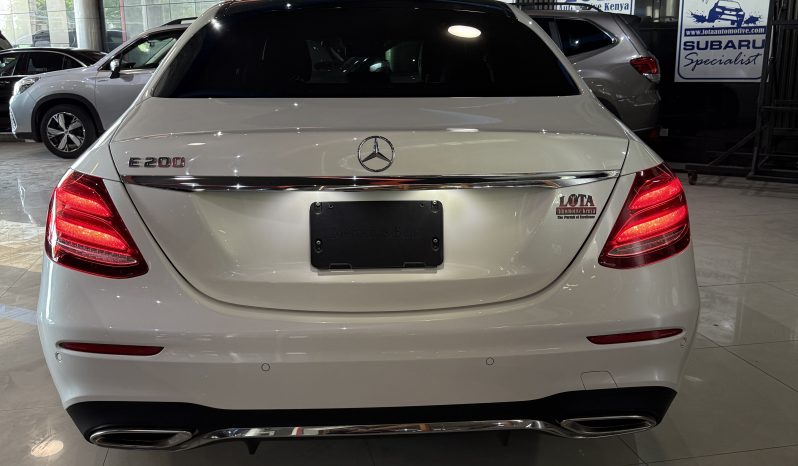
								Certified Used 2018 Mercedes E200 full									