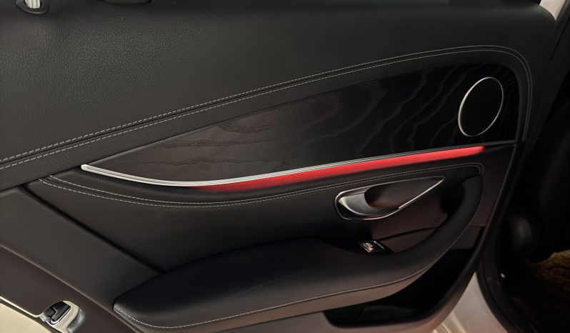 
								Certified Used 2018 Mercedes E200 full									