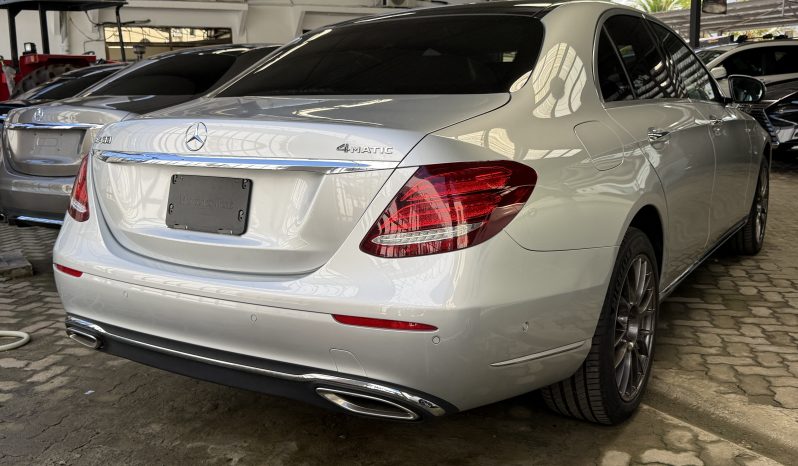 
								Certified Used 2019 Mercedes E400 full									