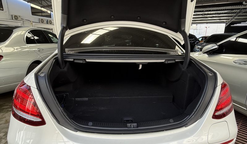 
								Certified Used 2019 Mercedes E350 full									
