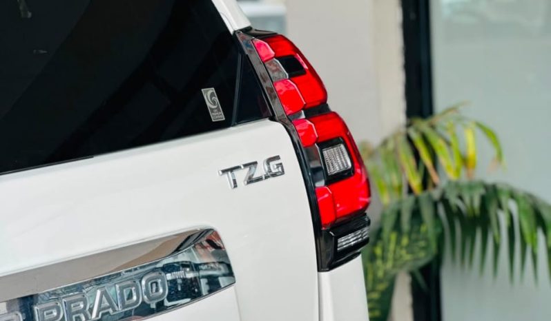 
								Certified Used 2020 Toyota Prado full									
