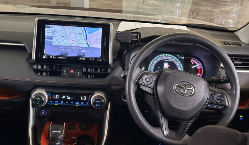 
								Certified Used 2020 Toyota RAV4 full									