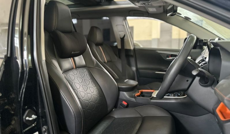 
								Certified Used 2020 Toyota RAV4 full									